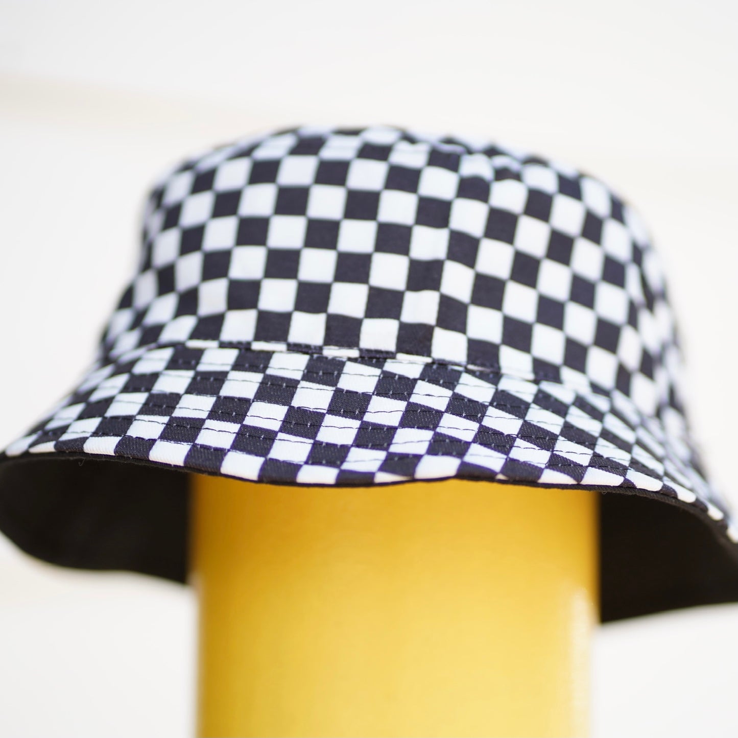 Smile checker bucket hat