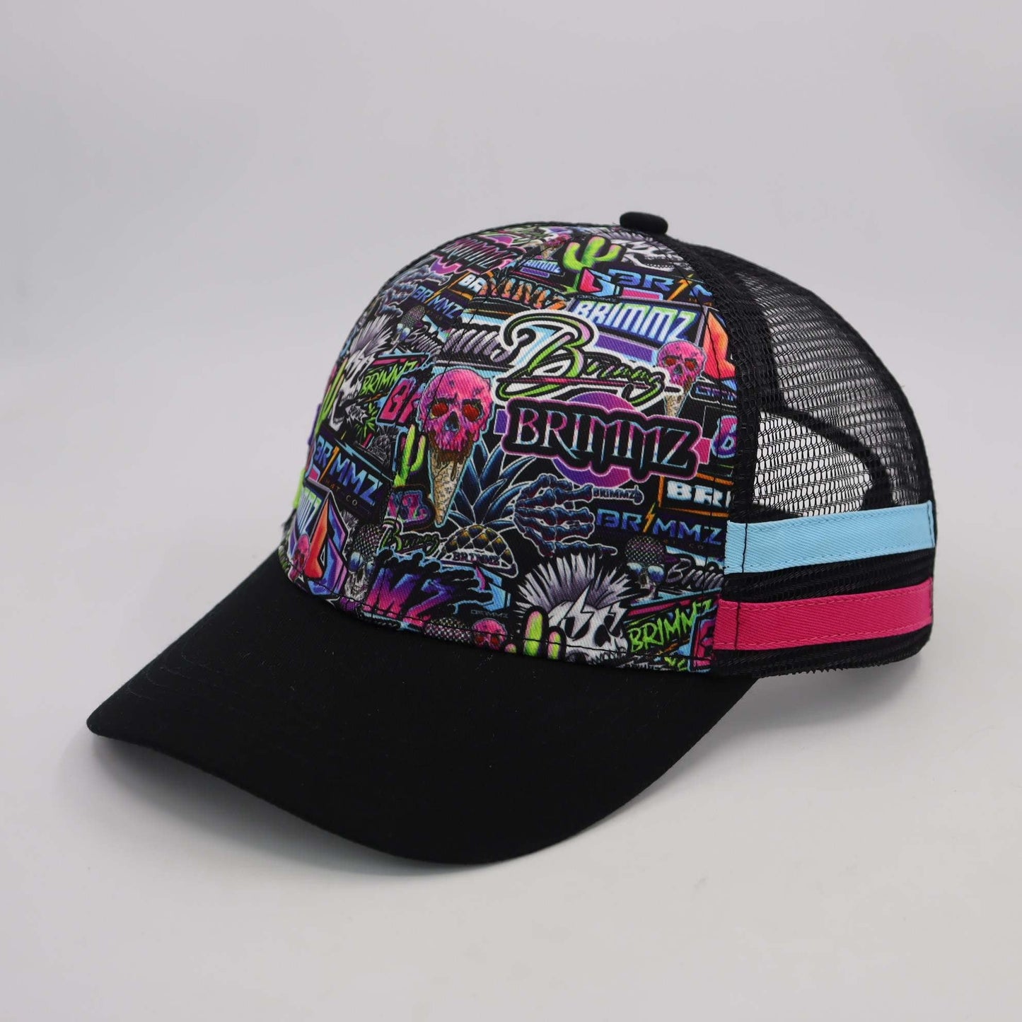 LOGO CURVE TRUCKER NO STRIPES