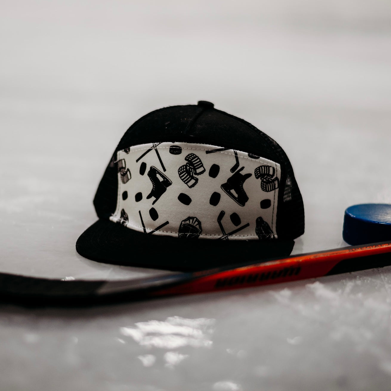 HOCKEY TRUCKER